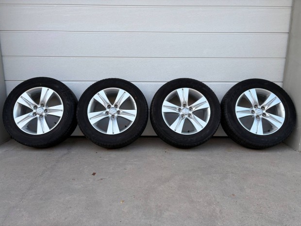 Kia 5x114.3 17" alufelnik nyári gumikkal téli áron