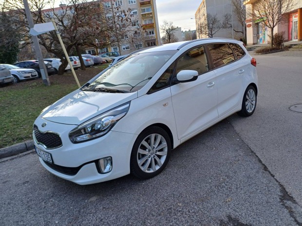 Kia Carens 2016