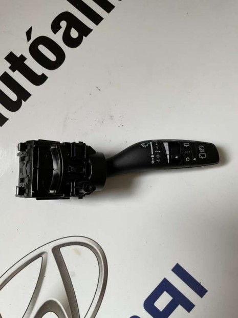 Kia Carens RP ablaktörlő kapcsoló 93420A4560-BON
