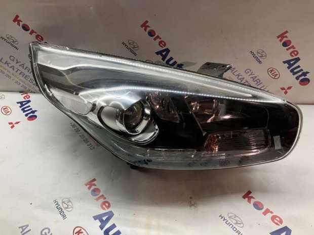 Kia Carens RP jobb első fényszóró 92102A4180-BON