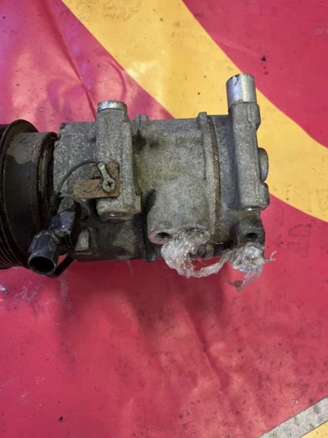 Kia Carens UN kl�ma kompresszor 977011D400-BON