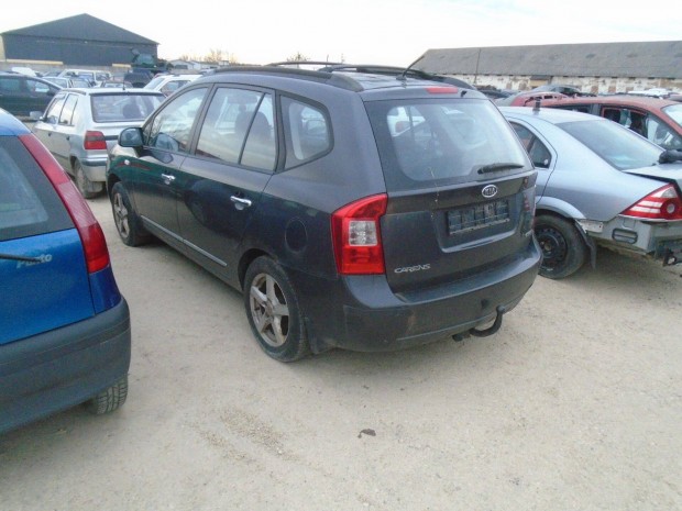 Kia Carens bontott alkatrszek