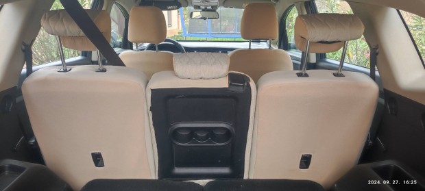 Kia Carens lshuzat