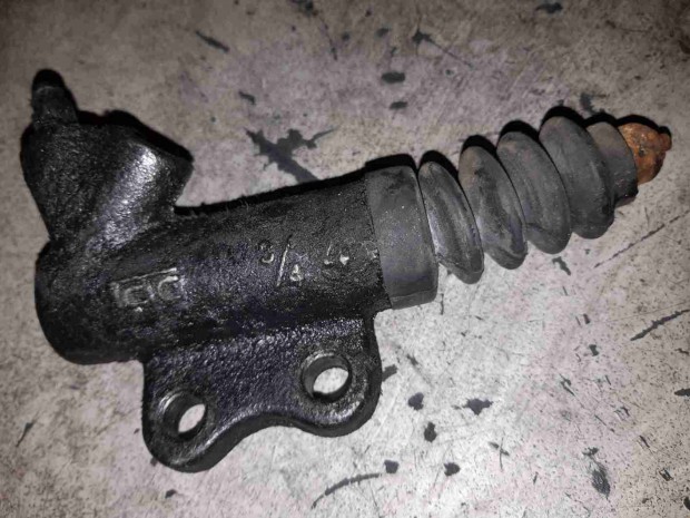 Kia Carnival II Als� Kuplung Munkahenger