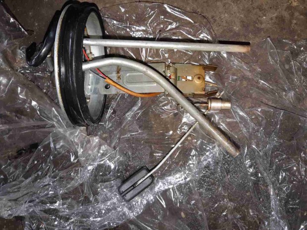 Kia Carnival II �zemanyag Szintjelz�