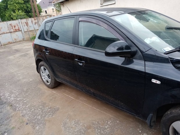 Kia Cee'd Ceed ajt