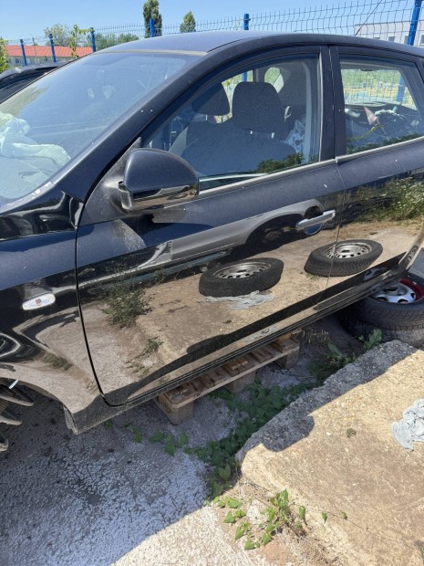 Kia Cee'd ceed ED bal els ajt
