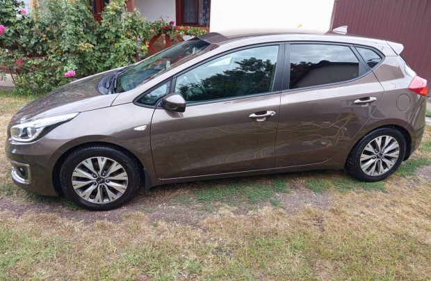 Kia Ceed 1,4 Cvvt Silver
