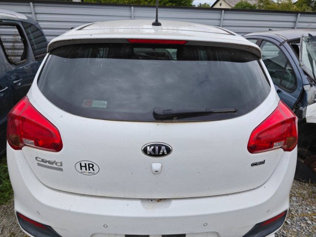 Kia Ceed 1.6 Crdi 2014 Teljes aut alkatrszekhez