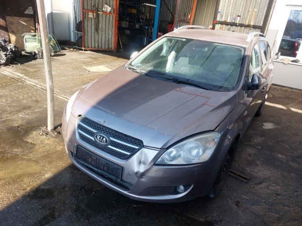 Kia Ceed 1.6 Cri alkatr�szei