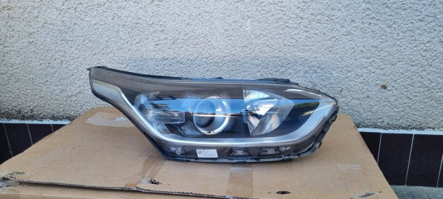 Kia Ceed 2018- Jobb els fnyszr 92102J7050