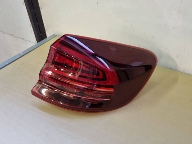 Kia Ceed 3 III Kombi jobb hts lmpa 92402J7150