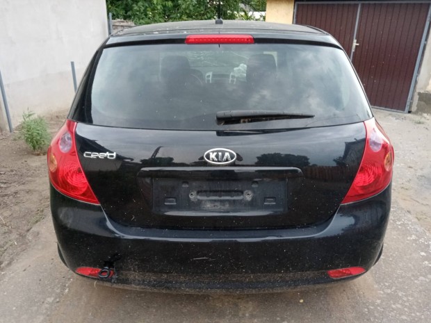 Kia Ceed Cee'd bontott alkatrszek