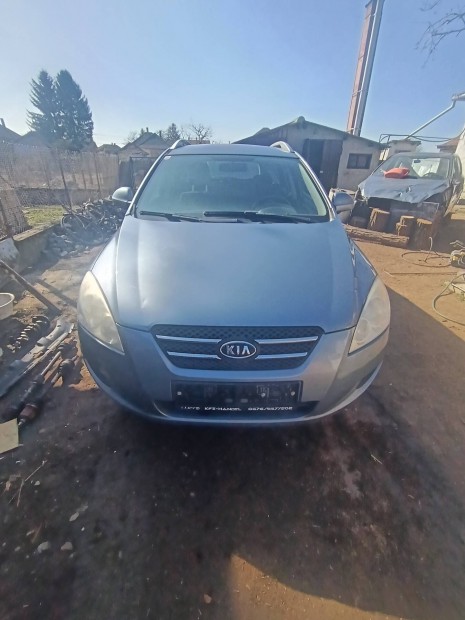 Kia Ceed Cee'd motorháztető