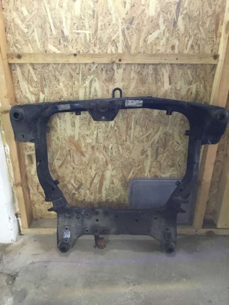 Kia Ceed ED Hyundai i30 FD b�lcs� motortart� 624051H020-BON