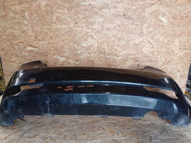 Kia Ceed ED (2006-2012) Hts Lkhrt