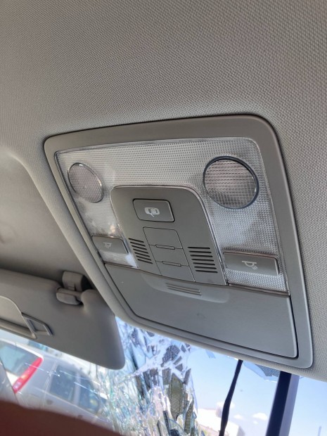 Kia Ceed ED térképlámpa