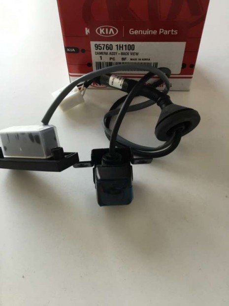 Kia Ceed ED tolatkamera GYRI 957601H100