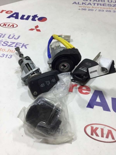 Kia Ceed ED zrgarnitra 819051H070