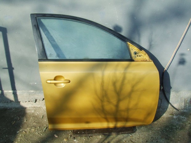 Kia Ceed Ed jobb els� hib�tlan komplett ajt� kombi / 5 ajt�s