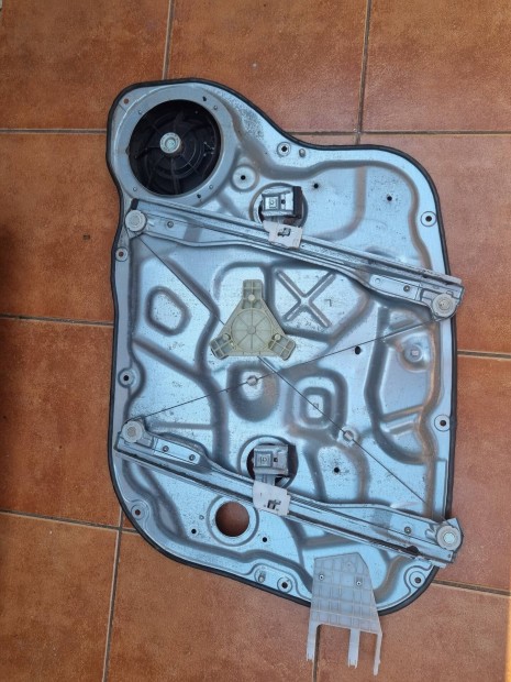 Kia Ceed SW ablakemel szerkezet