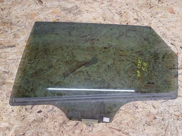 Kia Ceed Sw (2012-2018) Bal H�ts� Ajt� �veg