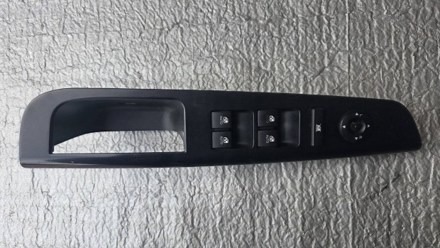 Kia Ceed ablakemel� kapcsol� 93570-1H120