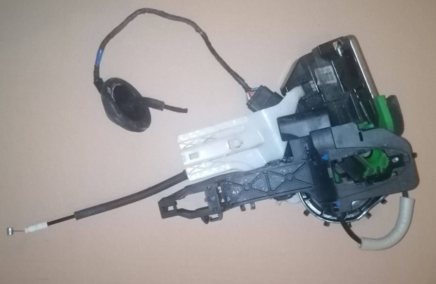 Kia Ceed alkatrszek Egyben
