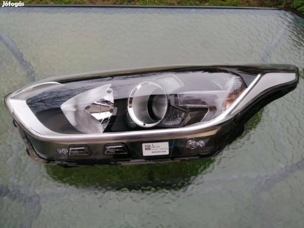 Kia Ceed bal els fnyszt
