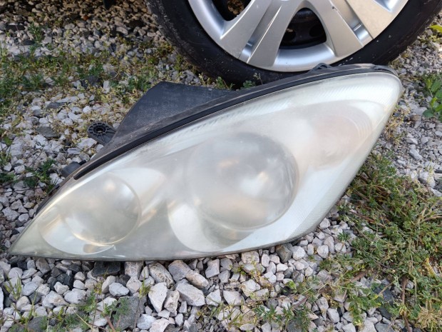 Kia Ceed fényszóró
