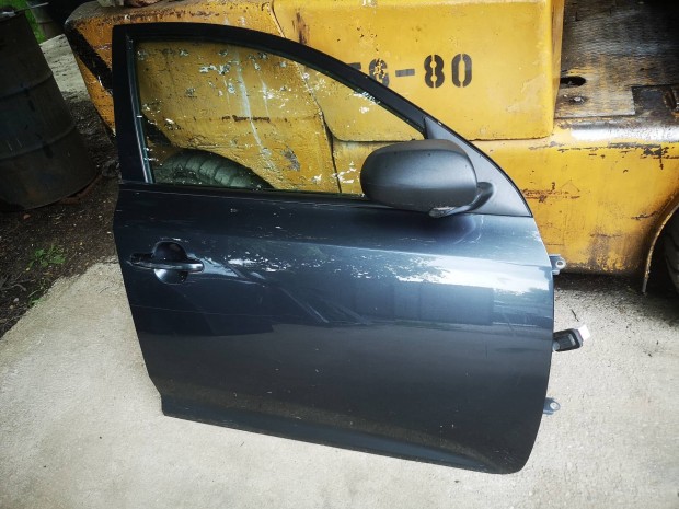 Kia Ceed jobb első ajtó 2007-2012 rozsdamentes