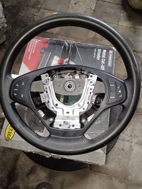 Kia Ceed kormány