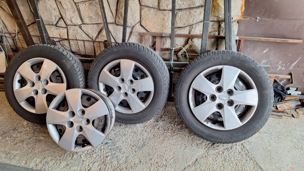 Kia-Hyundai gyri felni, dsztrcsa, tligumi
