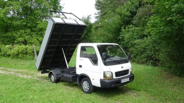 Kia K 2500 hivatalos 3 old billencs