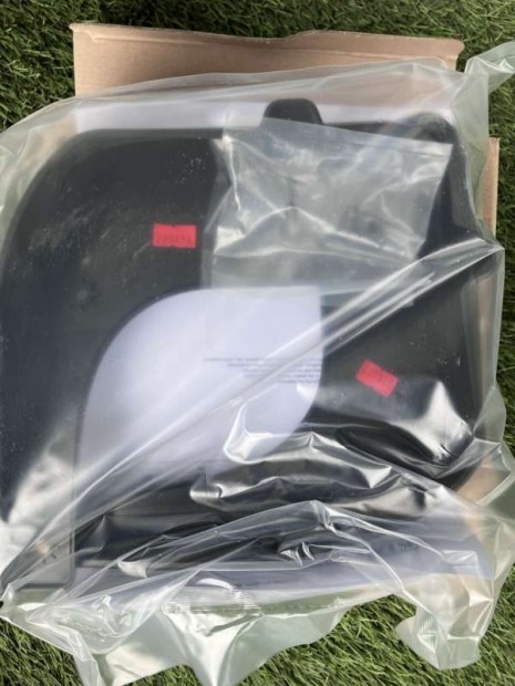 Kia Niro els srfog gumi kszlet J2F46AK000
