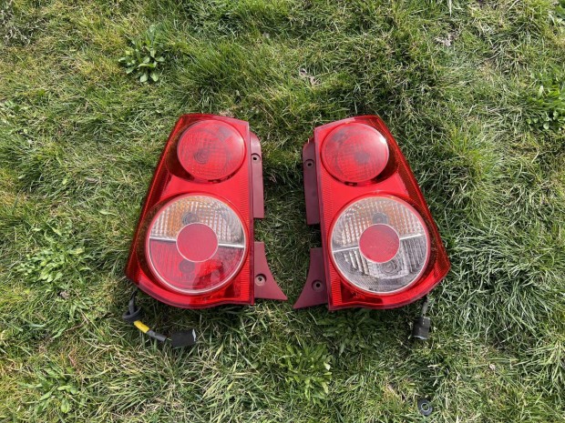 Kia Picanto h�ts� l�mpa 