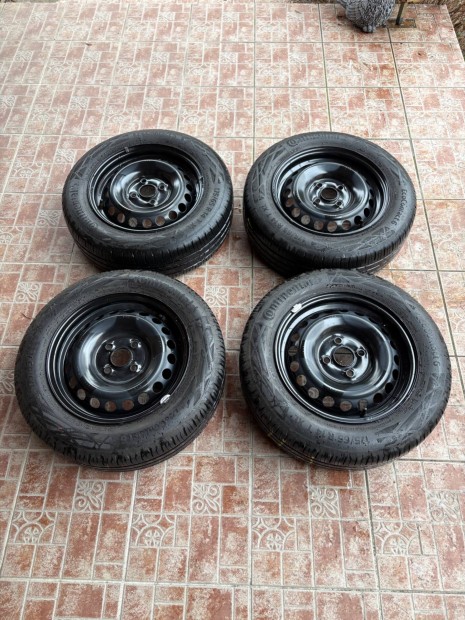 Kia Picanto lemezfelni+ny�ri gumi szett