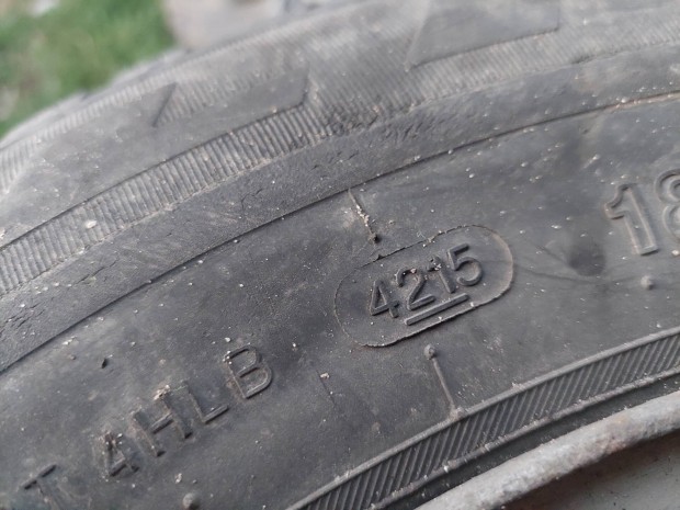 Kia Pregio abroncs