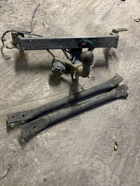 Kia Pregio von�horog 