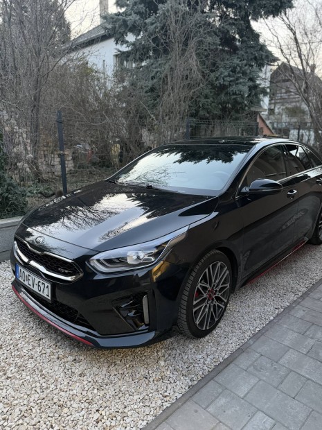Kia Proceed 1.6 T-GDI GT 204LE 