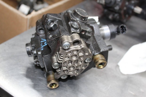 Kia Rio 2005-2011 1.5CRDI magasnyomású szivattyú 33100-2A420 (19)