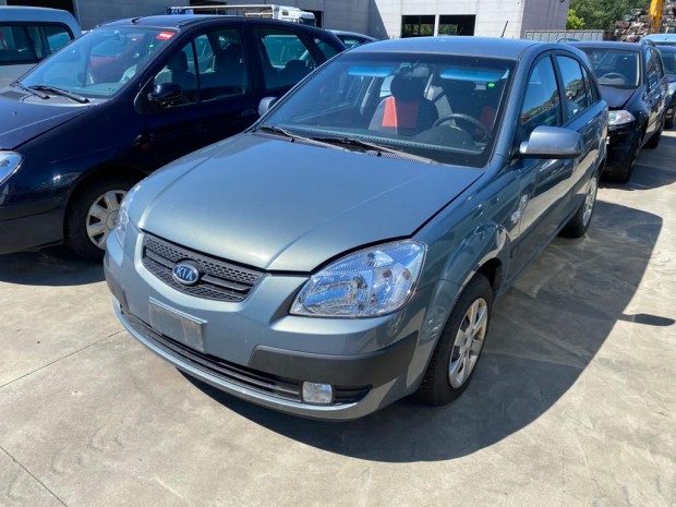 Kia Rio 5 ajts 1,5 Dci 2007-es alkatrszek