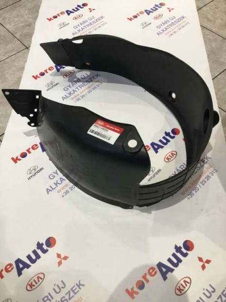 Kia Rio YB jobb hátsó dobbetét 86822H8000