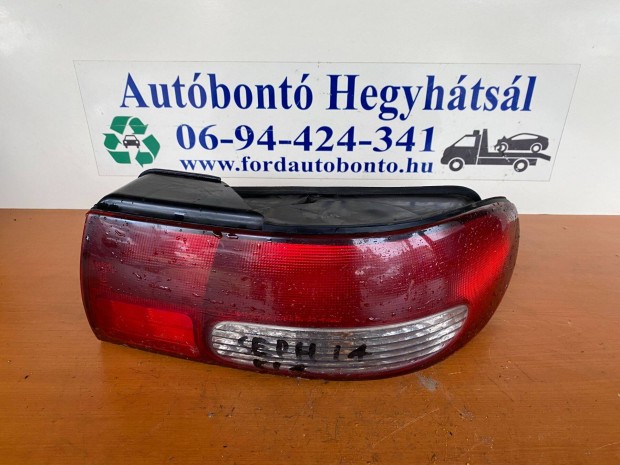 Kia Sephia 1.6i jobb hátsó lámpa