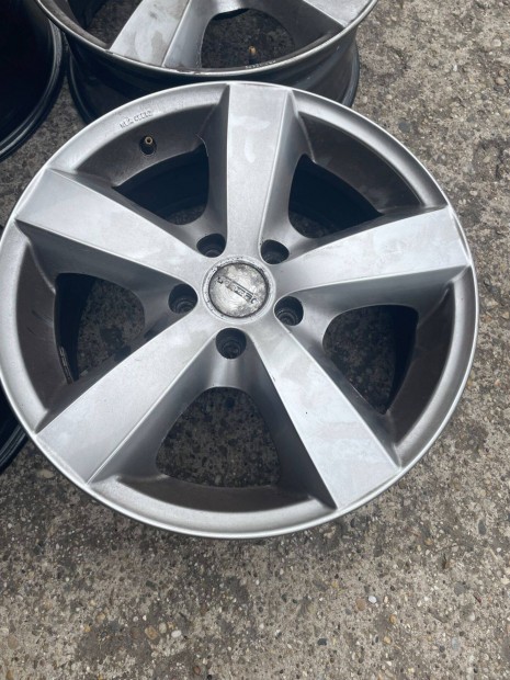 Kia Sorento Dezent könnyűfém felnik