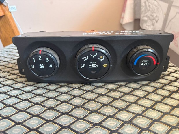 Kia Sorento I fűtés, klíma vezérlő panel 97250-3E500