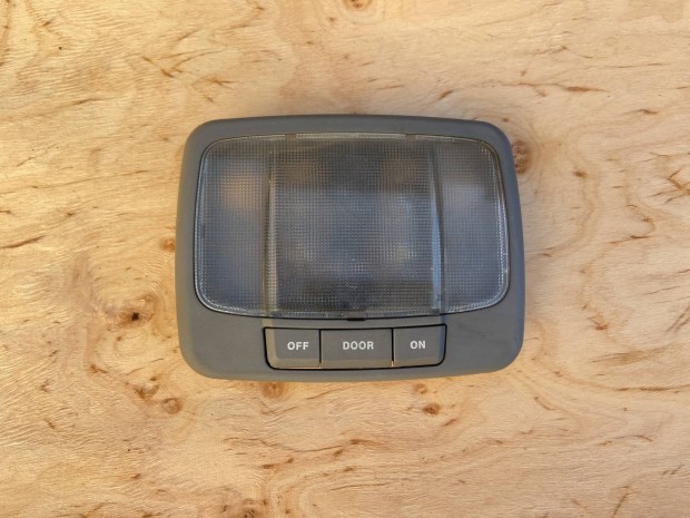 Kia Sorento JC bels� vil�g�t�s 