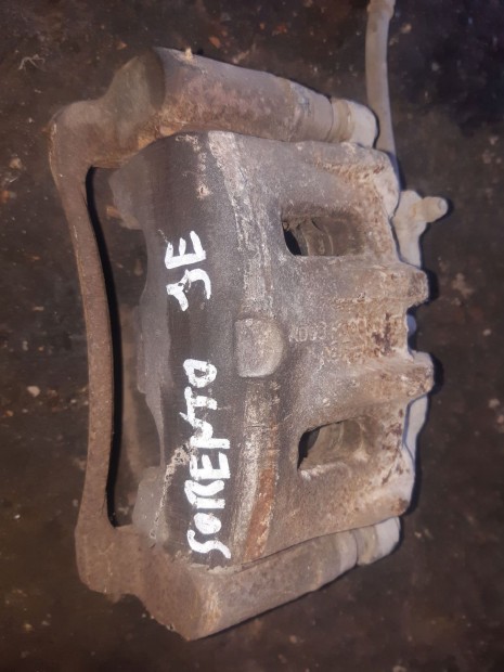 Kia Sorento Jobb Első Féknyereg