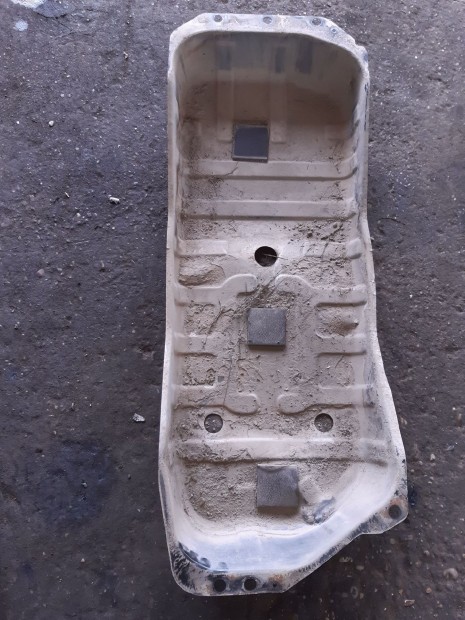 Kia Sorento zemanyag Tank Vd Burkolat