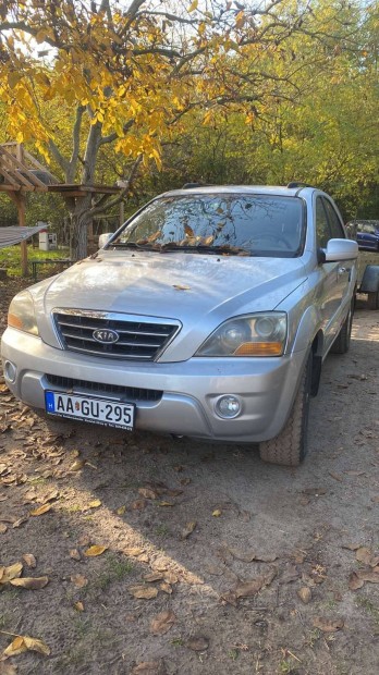 Kia Sorento elado